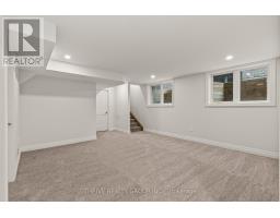 3 - 1061 EAGLETRACE DRIVE - 43