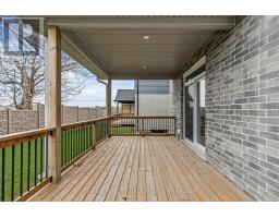 3 - 1061 EAGLETRACE DRIVE - 48