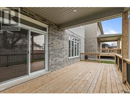 3 - 1061 EAGLETRACE DRIVE - 49