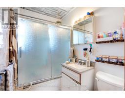 168 BELL STREET - 13