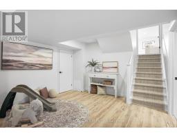 20 DEBORAH DRIVE - 33