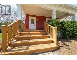2511 QUEEN STREET - 3