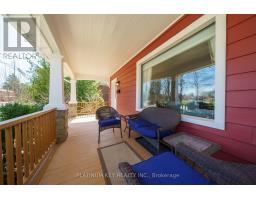 2511 QUEEN STREET - 4