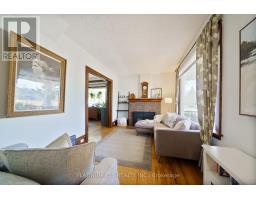 2511 QUEEN STREET - 8