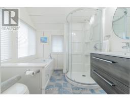 42 SHORELINE DRIVE - 31