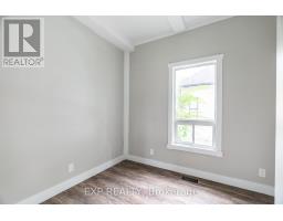 354 SPRUCE STREET - 18