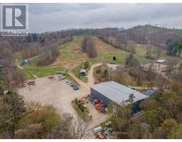 13 - 591 GRIFFITH STREET - 34