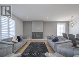280 NANCY STREET - 8