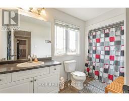 8 OLIVER CRESCENT - 15