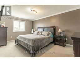 8 OLIVER CRESCENT - 18