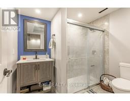 8 OLIVER CRESCENT - 22
