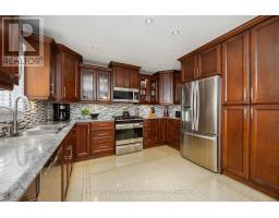 1542 HENLEY CRESCENT - 15