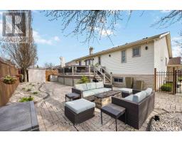 1542 HENLEY CRESCENT - 22