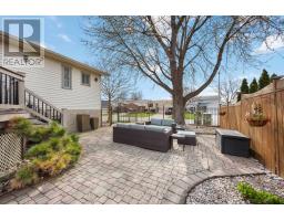 1542 HENLEY CRESCENT - 23