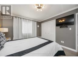 1542 HENLEY CRESCENT - 30
