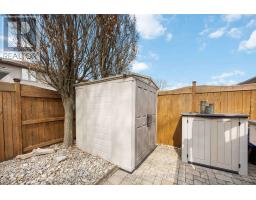1542 HENLEY CRESCENT - 42