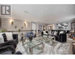 1542 HENLEY CRESCENT - 8