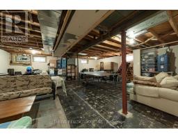 160 VANCOUVER STREET - 38