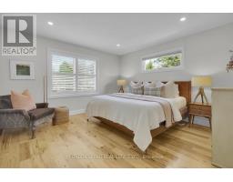 72 BYRON AVENUE E - 26