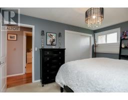 68 SINCLAIR AVENUE - 27