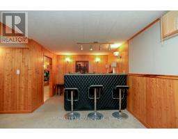 68 SINCLAIR AVENUE - 34
