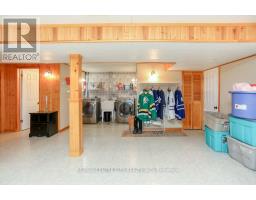 68 SINCLAIR AVENUE - 36