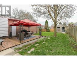 68 SINCLAIR AVENUE - 41