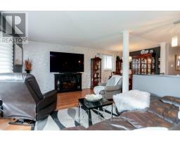 68 SINCLAIR AVENUE - 9