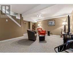 23 - 835 SOUTHDALE ROAD E - 16