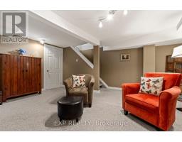 23 - 835 SOUTHDALE ROAD E - 17