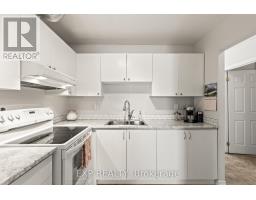 23 - 835 SOUTHDALE ROAD E - 5