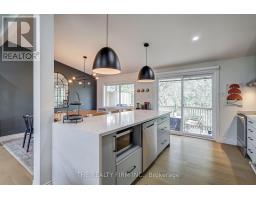 541 CYPRESS AVENUE - 32
