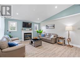 7652 RIVERSIDE DRIVE - 12