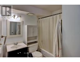 209 - 739 DEVERON CRESCENT - 16
