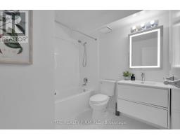 117 - 737 DEVERON CRESCENT - 18