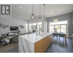 2112 CALLINGHAM DRIVE - 13