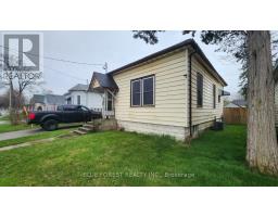 272 WELLINGTON STREET N - 2