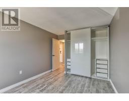 401 - 600 GRENFELL DRIVE - 17