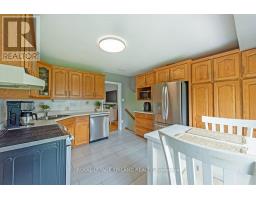 1546 GLENGARRY AVENUE - 18
