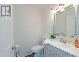 1546 GLENGARRY AVENUE - 23