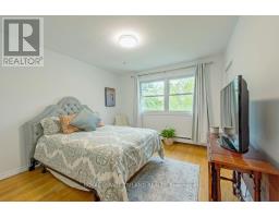 1546 GLENGARRY AVENUE - 28
