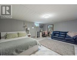 1546 GLENGARRY AVENUE - 33