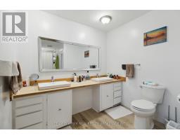 477 ELIZABETH STREET - 23