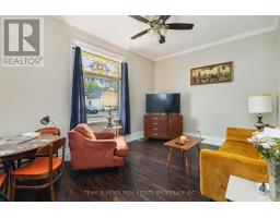 477 ELIZABETH STREET - 41