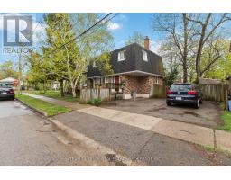 477 ELIZABETH STREET - 7