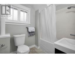85 SPRINGBANK DRIVE - 26
