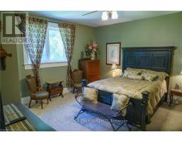 4118 THOMAS ROAD - 26