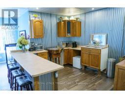 4118 THOMAS ROAD - 33