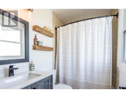 507 JEFFREYBROOK CLOSE - 17