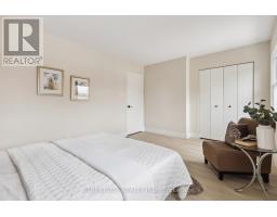 20 - 1118 SOUTHDALE ROAD E - 23
